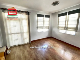 LINE_ALBUM_no. 11417 หมู่บ้านเมอริท เพลส ลาดพร้าว 87 แยก 10_251215_23