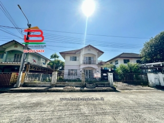 10994, บ้านเดี่ยว เนื้อที่ 70 ตร.ว. หมู่บ้าน นันท์นลิน ปาร์คโฮม เฟส 3 (ซอยคู้-คลองสิบ 2) ถนนมิตรไมตรี แขวงคู้ฝั่งเหนือ เขตหนองจอก   