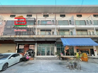 11212, อาคารพาณิชย์ เนื้อที่ 19.5 ตร.ว. ในตลาดคลองสี่เมืองใหม่ ถนนรังสิต-นครนายก ตำบลคลองสี่ อำเภอคลองหลวง ปทุมธานี  