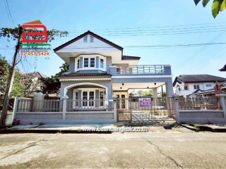 11598, บ้านเดี่ยว เนื้อที่ 56 ตรว. หมู่บ้าน ปรารถนาคันทรีโฮม รังสิต-นครนายก คลอง5 ตำบลรังสิต อำเภอธัญบุรี จังหวัดปทุมธานี