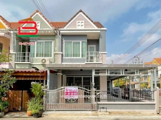 11213, ทาวน์เฮ้าส์ 2 ชั้น อู่ทองเพลส 6 (ใกล้ตลาดเปียร์นนท์) เนื้อที่ 27.9 ตรว. ตำบลคูคต อำเภอลำลูกกา จังหวัดปทุมธานี