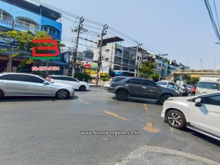 LINE_ALBUM_No.11583ที่ดิน+บ้านประชาอุทิศ 79_260223_12