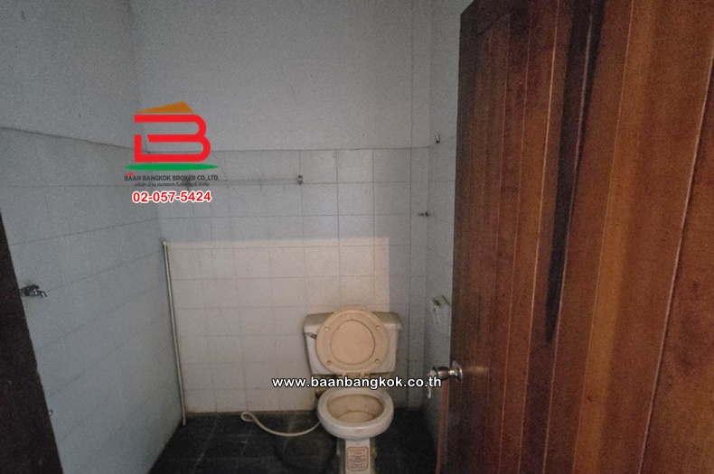 LINE_ALBUM_No.11898ทาวน์เฮาส์2ชั้น ม.วังทองวิเลจ2_260417_13