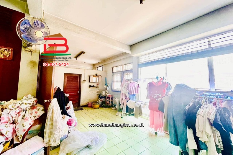 LINE_ALBUM_no11907 ทาวน์เฮ้าส์ 3 ชั้น+ดาดฟ้า อ่อนนุช 17 แย_260418_13