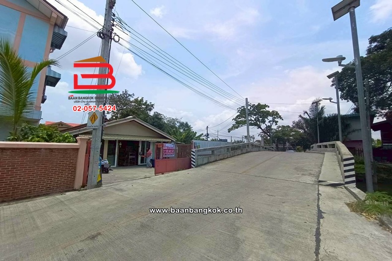 LINE_ALBUM_No. 102039ที่ดินพร้อมบ้านเสรีไทย 38_260427_3