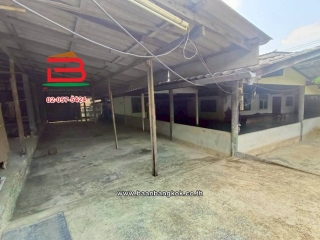 LINE_ALBUM_No. 012040ที่ดินถมแล้วพร้อมสิ่งปลูกสร้าง 200 ตาราง_260427_7