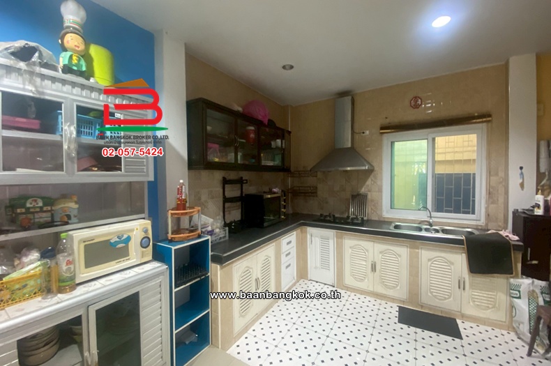 LINE_ALBUM_N 12066_260427_7