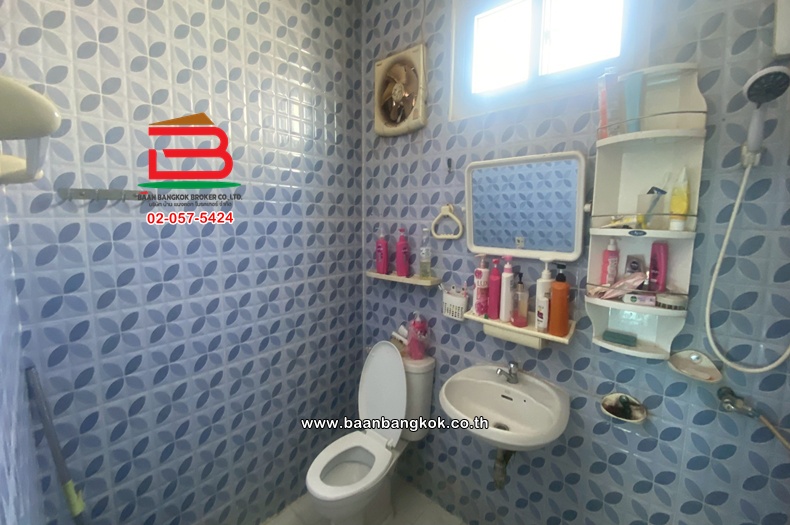 LINE_ALBUM_N 12066_260427_9