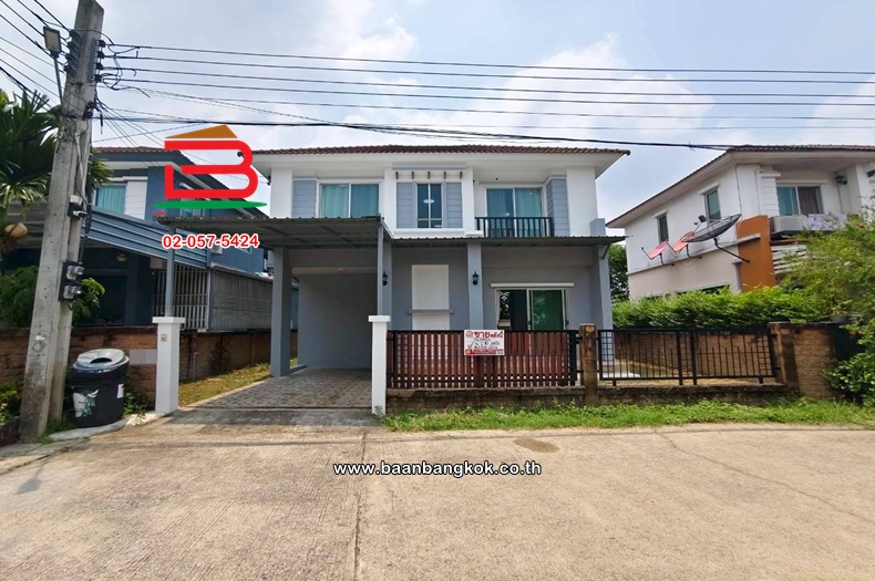 บ้านเดี่ยว เดอะไพรเวซี่ ไพร์มเพลส 2 ซอยเลียบคลองบางไผ่ เนื้อที่ 36.3 ตรว. ตำบลบางรักพัฒนา อำเภอบางบัวทอง จังหวัดนนทบุรี