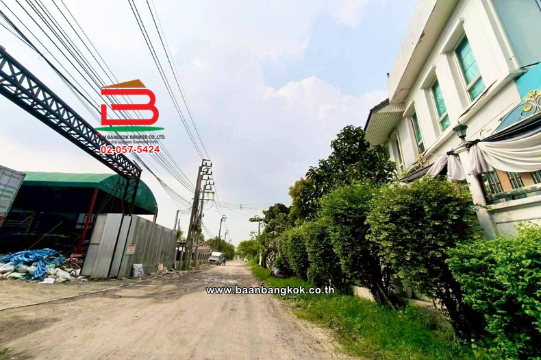 LINE_ALBUM_L.11736ร.ง.498วาหนองระแหง5Lek_260511_3