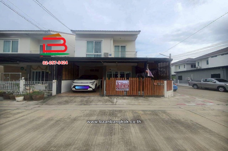 ทาวน์โฮม 2 ชั้น หลังมุม เนื้อที่ 30.2 ตร.ว. โครงการ ประภาทรัพย์ รามอินทรา-หทัยราษฎร์ (ซอยหทัยราษฎร์ 39) ถนนหทัยราษฎร์ แขวงสามวาตะวันตก เขตคลองสามวา   