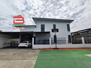 12372, ที่ดินพร้อมบ้าน เนื้อที่ 101.6 ตร.ว. ซอยวัดช่างเหล็ก ใกล้สน.ตลิ่งชัน แขวงฉิมพลี เขตตลิ่งชัน    