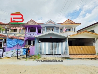 12653, ทาวน์เฮาส์ หมู่บ้านเมืองทรัพย์ธานี เนื้อที่ 16 ตรว. (ใกล้บิ๊กซีหทัยราษฏร์) แขวงสามวาตะวันตก เขตมีนบุรี 