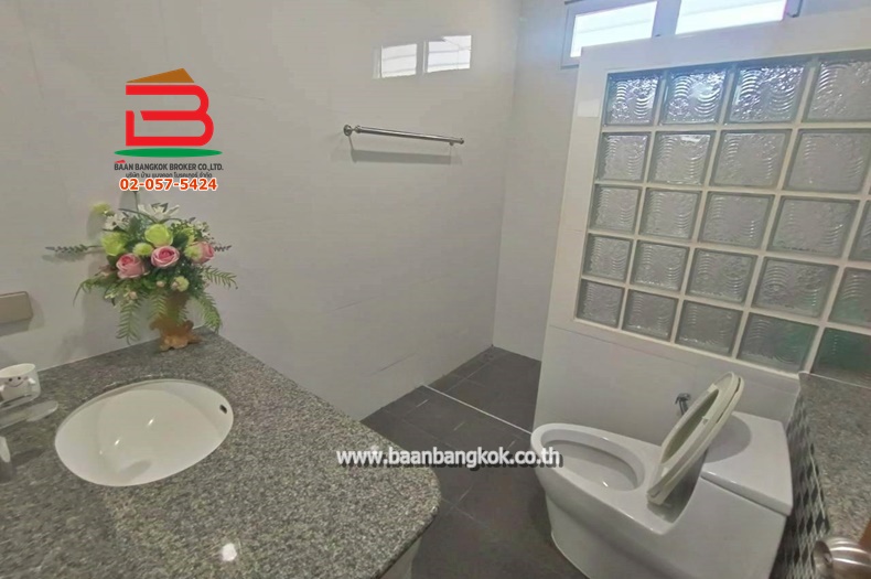 LINE_ALBUM_No.11275 บ้านเดี่ยว พท.1ไร่ พุทธมณฑลสาย 2_251208_12