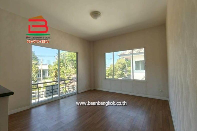 LINE_ALBUM_No.11500 H.มบ.เพอร์เฟค เพลส รังสิต100.7 ว้า (เอ๋)_251224_19